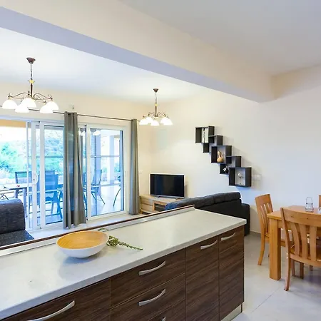 Apartment Augusta Pasadur