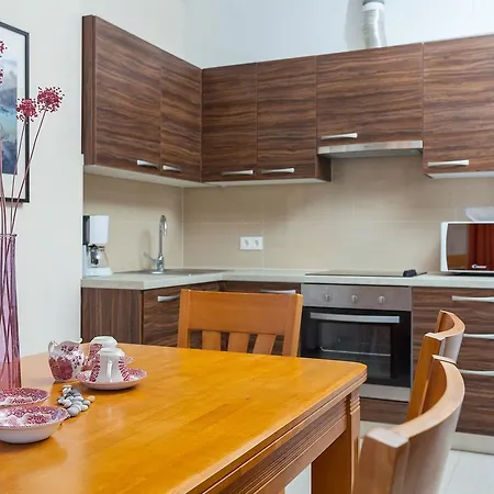 Augusta Pasadur Apartment
