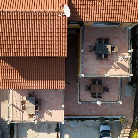 Augusta Pasadur Apartment