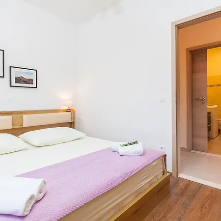 Apartment Augusta Pasadur