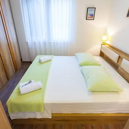 Apartman Augusta Pasadur Uble